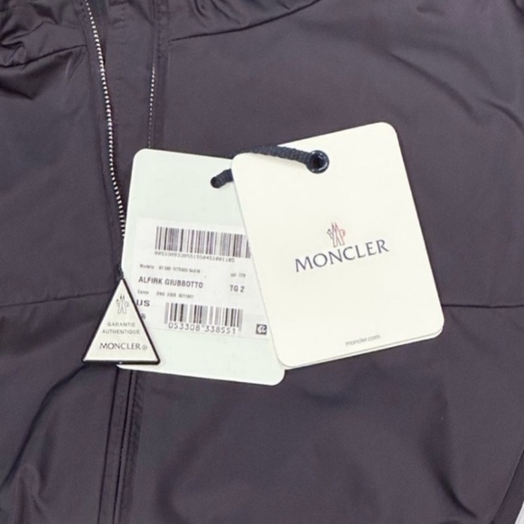 Moncler Alfirk cinched raincoat winter coat ski jacket ski coat Size 2 Medium - Picture 10 of 11